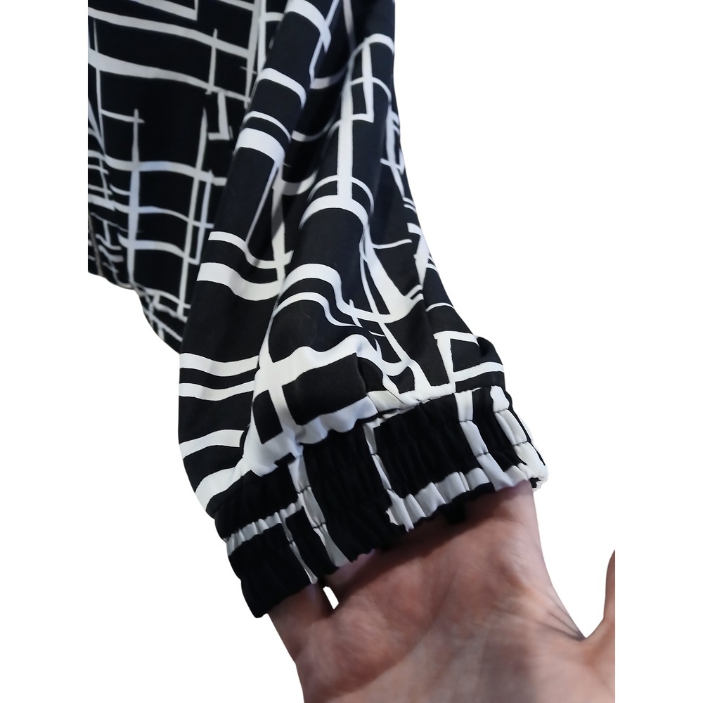 Susan Graver 2x Black and White Geometric Zip Up Bomber Jacket Womens Spring - Picture 3 of 12